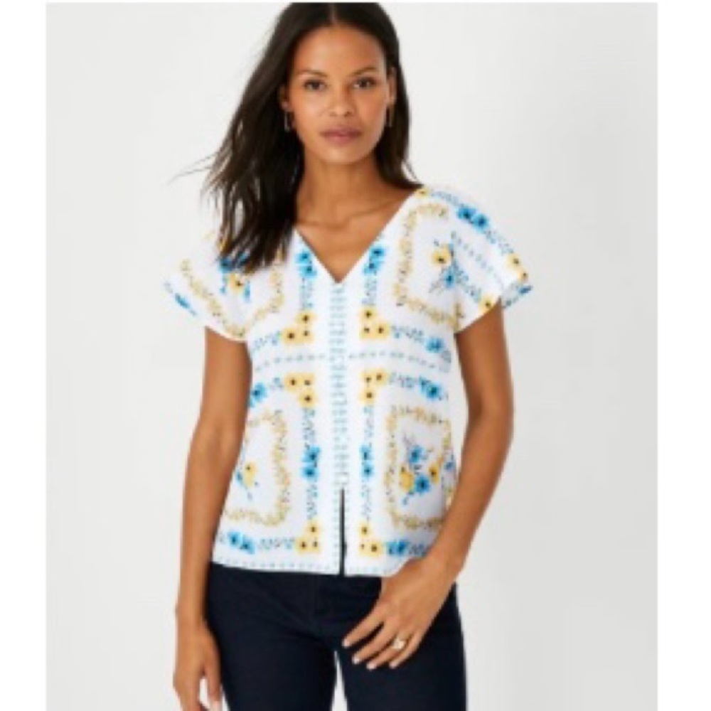 Ann Taylor floral pleated v-neck button blouse